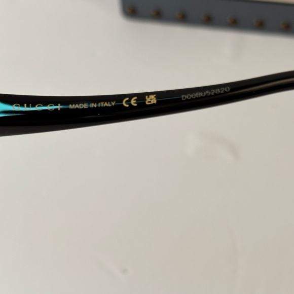 💯 - New Authentic GUCCI GG0877S-001 Oversized Feminine Cat Eye Sunglasses - Picture 10 of 12